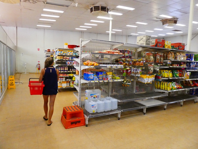 Jedyny supermarket w miasteczku Leonora, trochę czuliśmy się, jakbyśmy cofnęli się w czasie do lat 90.